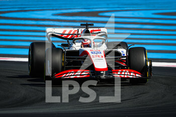 2022-07-22 - 20 MAGNUSSEN Kevin (den), Haas F1 Team VF-22 Ferrari, action during the Formula 1 Lenovo Grand Prix de France, French Grand Prix 2022, 12th round of the 2022 FIA Formula One World Championship from July 22 to 24, 2022 on the Circuit Paul Ricard, in Le Castellet, France - F1 - FRENCH GRAND PRIX 2022 - FORMULA 1 - MOTORS