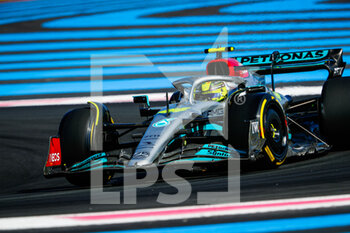 2022-07-22 - 44 HAMILTON Lewis (gbr), Mercedes AMG F1 Team W13, action during the Formula 1 Lenovo Grand Prix de France, French Grand Prix 2022, 12th round of the 2022 FIA Formula One World Championship from July 22 to 24, 2022 on the Circuit Paul Ricard, in Le Castellet, France - F1 - FRENCH GRAND PRIX 2022 - FORMULA 1 - MOTORS