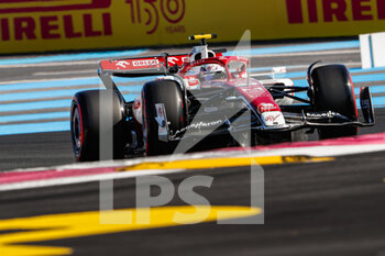 2022-07-22 - 24 ZHOU Guanyu (chi), Alfa Romeo F1 Team ORLEN C42, action during the Formula 1 Lenovo Grand Prix de France, French Grand Prix 2022, 12th round of the 2022 FIA Formula One World Championship from July 22 to 24, 2022 on the Circuit Paul Ricard, in Le Castellet, France - F1 - FRENCH GRAND PRIX 2022 - FORMULA 1 - MOTORS