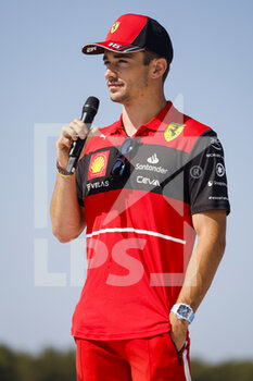 2022-07-23 - LECLERC Charles (mco), Scuderia Ferrari F1-75, portrait, Fan Forum Pilotes F1 during the Formula 1 Lenovo Grand Prix de France, French Grand Prix 2022, 12th round of the 2022 FIA Formula One World Championship from July 22 to 24, 2022 on the Circuit Paul Ricard, in Le Castellet, France - F1 - FRENCH GRAND PRIX 2022 - FORMULA 1 - MOTORS