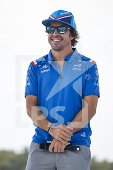 2022-07-23 - ALONSO Fernando (spa), Alpine F1 Team A522, portrait, Fan Forum Pilotes F1 during the Formula 1 Lenovo Grand Prix de France, French Grand Prix 2022, 12th round of the 2022 FIA Formula One World Championship from July 22 to 24, 2022 on the Circuit Paul Ricard, in Le Castellet, France - F1 - FRENCH GRAND PRIX 2022 - FORMULA 1 - MOTORS