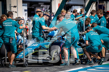 2022-07-23 - 18 STROLL Lance (can), Aston Martin F1 Team AMR22, action during the Formula 1 Lenovo Grand Prix de France, French Grand Prix 2022, 12th round of the 2022 FIA Formula One World Championship from July 22 to 24, 2022 on the Circuit Paul Ricard, in Le Castellet, France - F1 - FRENCH GRAND PRIX 2022 - FORMULA 1 - MOTORS