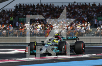 2022-07-23 - 44 HAMILTON Lewis (gbr), Mercedes AMG F1 Team W13, action during the Formula 1 Lenovo Grand Prix de France, French Grand Prix 2022, 12th round of the 2022 FIA Formula One World Championship from July 22 to 24, 2022 on the Circuit Paul Ricard, in Le Castellet, France - F1 - FRENCH GRAND PRIX 2022 - FORMULA 1 - MOTORS