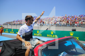 2022-07-24 - GASLY Pierre (fra), Scuderia AlphaTauri AT03, portrait, drivers parade during the Formula 1 Lenovo Grand Prix de France, French Grand Prix 2022, 12th round of the 2022 FIA Formula One World Championship from July 22 to 24, 2022 on the Circuit Paul Ricard, in Le Castellet, France - F1 - FRENCH GRAND PRIX 2022 - RACE - FORMULA 1 - MOTORS