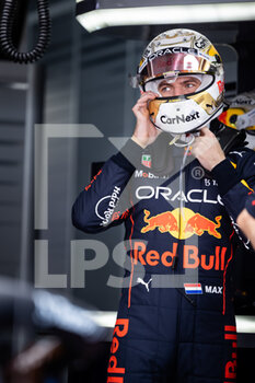2022-07-24 - VERSTAPPEN Max (ned), Red Bull Racing RB18, portrait during the Formula 1 Lenovo Grand Prix de France, French Grand Prix 2022, 12th round of the 2022 FIA Formula One World Championship from July 22 to 24, 2022 on the Circuit Paul Ricard, in Le Castellet, France - F1 - FRENCH GRAND PRIX 2022 - RACE - FORMULA 1 - MOTORS