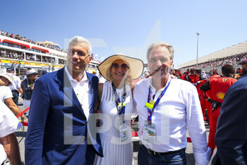 2022-07-24 - Claire Stéphane, Paul Ricard circuit director with MUSELIER Renaud, president of region PACA, portrait during the Formula 1 Lenovo Grand Prix de France, French Grand Prix 2022, 12th round of the 2022 FIA Formula One World Championship from July 22 to 24, 2022 on the Circuit Paul Ricard, in Le Castellet, France - F1 - FRENCH GRAND PRIX 2022 - RACE - FORMULA 1 - MOTORS