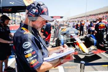 2022-07-24 - starting grid, grille de depart, NEWEY Adrian, Chief Technical Officer of Red Bull Racing, portrait during the Formula 1 Lenovo Grand Prix de France, French Grand Prix 2022, 12th round of the 2022 FIA Formula One World Championship from July 22 to 24, 2022 on the Circuit Paul Ricard, in Le Castellet, France - F1 - FRENCH GRAND PRIX 2022 - RACE - FORMULA 1 - MOTORS