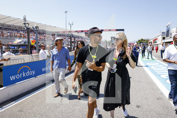 2022-07-24 - JR artist, portrait during the Formula 1 Lenovo Grand Prix de France, French Grand Prix 2022, 12th round of the 2022 FIA Formula One World Championship from July 22 to 24, 2022 on the Circuit Paul Ricard, in Le Castellet, France - F1 - FRENCH GRAND PRIX 2022 - RACE - FORMULA 1 - MOTORS