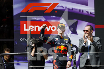 2022-07-24 - Podium, VERSTAPPEN Max (ned), Red Bull Racing RB18, portrait during the Formula 1 Lenovo Grand Prix de France, French Grand Prix 2022, 12th round of the 2022 FIA Formula One World Championship from July 22 to 24, 2022 on the Circuit Paul Ricard, in Le Castellet, France - F1 - FRENCH GRAND PRIX 2022 - RACE - FORMULA 1 - MOTORS