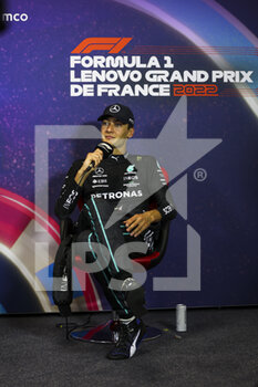 2022-07-24 - RUSSELL George (gbr), Mercedes AMG F1 Team, portrait during the press conference post race of the Formula 1 Lenovo Grand Prix de France, French Grand Prix 2022, 12th round of the 2022 FIA Formula One World Championship from July 22 to 24, 2022 on the Circuit Paul Ricard, in Le Castellet, France - F1 - FRENCH GRAND PRIX 2022 - RACE - FORMULA 1 - MOTORS
