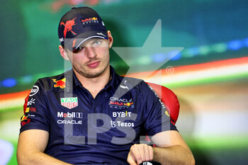 2022-07-28 - VERSTAPPEN Max (ned), Red Bull Racing RB18, portrait press conference during the Formula 1 Aramco Magyar Nagydij 2022, Hungarian Grand Prix 2022, 12th round of the 2022 FIA Formula One World Championship from July 28 to 31, 2022 on the Hungaroring, in Mogyorod, Hungary - F1 - HUNGARIAN GRAND PRIX 2022 - FORMULA 1 - MOTORS