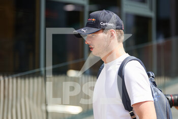 2022-07-28 - VERSTAPPEN Max (ned), Red Bull Racing RB18, portrait during the Formula 1 Aramco Magyar Nagydij 2022, Hungarian Grand Prix 2022, 12th round of the 2022 FIA Formula One World Championship from July 28 to 31, 2022 on the Hungaroring, in Mogyorod, Hungary - F1 - HUNGARIAN GRAND PRIX 2022 - FORMULA 1 - MOTORS
