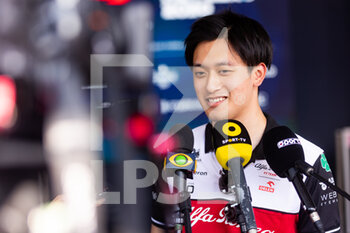 2022-07-28 - ZHOU Guanyu (chi), Alfa Romeo F1 Team ORLEN C42, portrait during the Formula 1 Aramco Magyar Nagydij 2022, Hungarian Grand Prix 2022, 12th round of the 2022 FIA Formula One World Championship from July 28 to 31, 2022 on the Hungaroring, in Mogyorod, Hungary - F1 - HUNGARIAN GRAND PRIX 2022 - FORMULA 1 - MOTORS