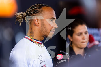 2022-07-28 - HAMILTON Lewis (gbr), Mercedes AMG F1 Team W13, portrait during the Formula 1 Aramco Magyar Nagydij 2022, Hungarian Grand Prix 2022, 12th round of the 2022 FIA Formula One World Championship from July 28 to 31, 2022 on the Hungaroring, in Mogyorod, Hungary - F1 - HUNGARIAN GRAND PRIX 2022 - FORMULA 1 - MOTORS