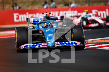 2022-07-29 - 31 OCON Esteban (fra), Alpine F1 Team A522, action during the Formula 1 Aramco Magyar Nagydij 2022, Hungarian Grand Prix 2022, 12th round of the 2022 FIA Formula One World Championship from July 28 to 31, 2022 on the Hungaroring, in Mogyorod, Hungary - F1 - HUNGARIAN GRAND PRIX 2022 - FORMULA 1 - MOTORS