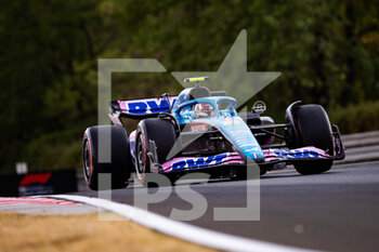 2022-07-29 - 31 OCON Esteban (fra), Alpine F1 Team A522, action during the Formula 1 Aramco Magyar Nagydij 2022, Hungarian Grand Prix 2022, 12th round of the 2022 FIA Formula One World Championship from July 28 to 31, 2022 on the Hungaroring, in Mogyorod, Hungary - F1 - HUNGARIAN GRAND PRIX 2022 - FORMULA 1 - MOTORS