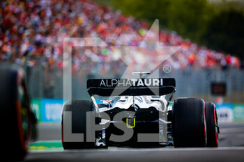 2022-07-29 - 10 GASLY Pierre (fra), Scuderia AlphaTauri AT03, action during the Formula 1 Aramco Magyar Nagydij 2022, Hungarian Grand Prix 2022, 12th round of the 2022 FIA Formula One World Championship from July 28 to 31, 2022 on the Hungaroring, in Mogyorod, Hungary - F1 - HUNGARIAN GRAND PRIX 2022 - FORMULA 1 - MOTORS