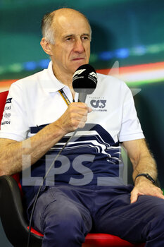 2022-07-29 - Franz Tost (AUT) AlphaTauri Team Principal in the FIA Press Conference, portrait during the Formula 1 Aramco Magyar Nagydij 2022, Hungarian Grand Prix 2022, 12th round of the 2022 FIA Formula One World Championship from July 28 to 31, 2022 on the Hungaroring, in Mogyorod, Hungary - F1 - HUNGARIAN GRAND PRIX 2022 - FORMULA 1 - MOTORS