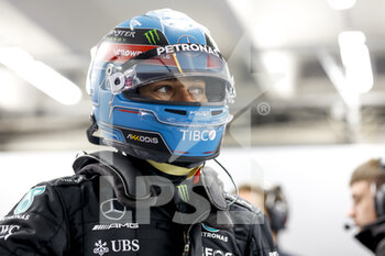 2022-07-30 - RUSSELL George (gbr), Mercedes AMG F1 Team W13, portrait during the Formula 1 Aramco Magyar Nagydij 2022, Hungarian Grand Prix 2022, 12th round of the 2022 FIA Formula One World Championship from July 28 to 31, 2022 on the Hungaroring, in Mogyorod, Hungary - F1 - HUNGARIAN GRAND PRIX 2022 - FORMULA 1 - MOTORS