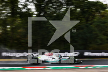 2022-07-30 - 44 HAMILTON Lewis (gbr), Mercedes AMG F1 Team W13, action during the Formula 1 Aramco Magyar Nagydij 2022, Hungarian Grand Prix 2022, 12th round of the 2022 FIA Formula One World Championship from July 28 to 31, 2022 on the Hungaroring, in Mogyorod, Hungary - F1 - HUNGARIAN GRAND PRIX 2022 - FORMULA 1 - MOTORS