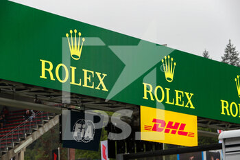 2022-08-26 - Rolex DHL FIA sponsor panel over the main straight - FORMULA 1 ROLEX BELGIAN GRAND PRIX 2022 FREE PRACTICE - FORMULA 1 - MOTORS