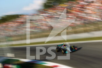 2022-09-11 - Lewis Hamilton (GBR) Mercedes W13 E Performance  - 2022 FORMULA 1 PIRELLI GRAN PREMIO D'ITALIA - GRAND PRIX OF ITALY - RACE - FORMULA 1 - MOTORS