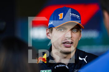 2022-08-25 - VERSTAPPEN Max (ned), Red Bull Racing RB18, portrait during the Formula 1 Rolex Belgian Grand Prix 2022, 14th round of the 2022 FIA Formula One World Championship from August 26 to 28, 2022 on the Circuit de Spa-Francorchamps, in Francorchamps, Belgium - F1 - BELGIAN GRAND PRIX 2022 - FORMULA 1 - MOTORS