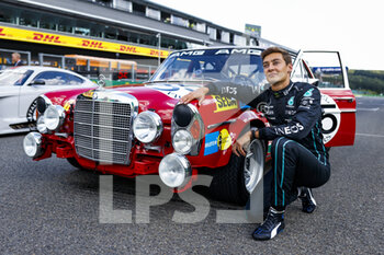 2022-08-25 - 300 SEL 6.8 AMG, so-called the "Red Pig », RUSSELL George (gbr), Mercedes AMG F1 Team W13, portrait during the Formula 1 Rolex Belgian Grand Prix 2022, 14th round of the 2022 FIA Formula One World Championship from August 26 to 28, 2022 on the Circuit de Spa-Francorchamps, in Francorchamps, Belgium - F1 - BELGIAN GRAND PRIX 2022 - FORMULA 1 - MOTORS