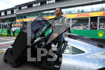 2022-08-25 - HAMILTON Lewis (gbr), Mercedes AMG F1 Team W13, portrait at the wheel of the Mercedes AMG One during the Formula 1 Rolex Belgian Grand Prix 2022, 14th round of the 2022 FIA Formula One World Championship from August 26 to 28, 2022 on the Circuit de Spa-Francorchamps, in Francorchamps, Belgium - F1 - BELGIAN GRAND PRIX 2022 - FORMULA 1 - MOTORS