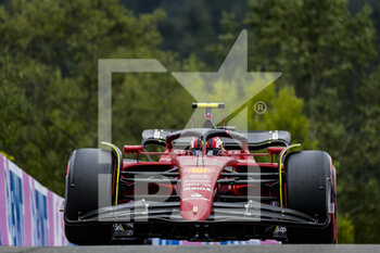 2022-08-26 - 55 SAINZ Carlos (spa), Scuderia Ferrari F1-75, action during the Formula 1 Rolex Belgian Grand Prix 2022, 14th round of the 2022 FIA Formula One World Championship from August 26 to 28, 2022 on the Circuit de Spa-Francorchamps, in Francorchamps, Belgium - F1 - BELGIAN GRAND PRIX 2022 - FORMULA 1 - MOTORS