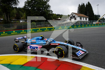 2022-08-26 - 31 OCON Esteban (fra), Alpine F1 Team A522, action during the Formula 1 Rolex Belgian Grand Prix 2022, 14th round of the 2022 FIA Formula One World Championship from August 26 to 28, 2022 on the Circuit de Spa-Francorchamps, in Francorchamps, Belgium - F1 - BELGIAN GRAND PRIX 2022 - FORMULA 1 - MOTORS