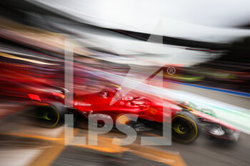 2022-08-26 - 55 SAINZ Carlos (spa), Scuderia Ferrari F1-75, action during the Formula 1 Rolex Belgian Grand Prix 2022, 14th round of the 2022 FIA Formula One World Championship from August 26 to 28, 2022 on the Circuit de Spa-Francorchamps, in Francorchamps, Belgium - F1 - BELGIAN GRAND PRIX 2022 - FORMULA 1 - MOTORS