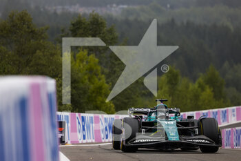 2022-08-26 - 18 STROLL Lance (can), Aston Martin F1 Team AMR22, action during the Formula 1 Rolex Belgian Grand Prix 2022, 14th round of the 2022 FIA Formula One World Championship from August 26 to 28, 2022 on the Circuit de Spa-Francorchamps, in Francorchamps, Belgium - F1 - BELGIAN GRAND PRIX 2022 - FORMULA 1 - MOTORS