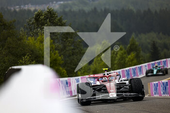 2022-08-26 - 24 ZHOU Guanyu (chi), Alfa Romeo F1 Team ORLEN C42, action during the Formula 1 Rolex Belgian Grand Prix 2022, 14th round of the 2022 FIA Formula One World Championship from August 26 to 28, 2022 on the Circuit de Spa-Francorchamps, in Francorchamps, Belgium - F1 - BELGIAN GRAND PRIX 2022 - FORMULA 1 - MOTORS