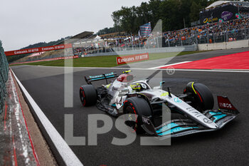 2022-08-27 - 44 HAMILTON Lewis (gbr), Mercedes AMG F1 Team W13, action during the Formula 1 Rolex Belgian Grand Prix 2022, 14th round of the 2022 FIA Formula One World Championship from August 26 to 28, 2022 on the Circuit de Spa-Francorchamps, in Francorchamps, Belgium - F1 - BELGIAN GRAND PRIX 2022 - FORMULA 1 - MOTORS