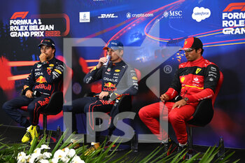 2022-08-27 - PEREZ Sergio (mex), Red Bull Racing RB18, VERSTAPPEN Max (ned), Red Bull Racing RB18, SAINZ Carlos (spa), Scuderia Ferrari F1-75, portrait during the Formula 1 Rolex Belgian Grand Prix 2022, 14th round of the 2022 FIA Formula One World Championship from August 26 to 28, 2022 on the Circuit de Spa-Francorchamps, in Francorchamps, Belgium - F1 - BELGIAN GRAND PRIX 2022 - FORMULA 1 - MOTORS