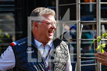 2022-08-27 - SZAFNAUER Otmar, Team Principal of Alpine F1 Team, portrait during the Formula 1 Rolex Belgian Grand Prix 2022, 14th round of the 2022 FIA Formula One World Championship from August 26 to 28, 2022 on the Circuit de Spa-Francorchamps, in Francorchamps, Belgium - F1 - BELGIAN GRAND PRIX 2022 - FORMULA 1 - MOTORS