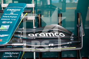 2022-08-28 - Front wing, Aston Martin F1 Team AMR22, mechanical detail during the Formula 1 Rolex Belgian Grand Prix 2022, 14th round of the 2022 FIA Formula One World Championship from August 26 to 28, 2022 on the Circuit de Spa-Francorchamps, in Francorchamps, Belgium - F1 - BELGIAN GRAND PRIX 2022 - RACE - FORMULA 1 - MOTORS