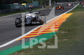 2022-08-28 - 10 GASLY Pierre (fra), Scuderia AlphaTauri AT03, action during the Formula 1 Rolex Belgian Grand Prix 2022, 14th round of the 2022 FIA Formula One World Championship from August 26 to 28, 2022 on the Circuit de Spa-Francorchamps, in Francorchamps, Belgium - F1 - BELGIAN GRAND PRIX 2022 - RACE - FORMULA 1 - MOTORS