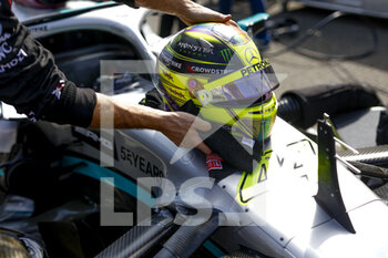 2022-08-28 - HAMILTON Lewis (gbr), Mercedes AMG F1 Team W13, helmet during the Formula 1 Rolex Belgian Grand Prix 2022, 14th round of the 2022 FIA Formula One World Championship from August 26 to 28, 2022 on the Circuit de Spa-Francorchamps, in Francorchamps, Belgium - F1 - BELGIAN GRAND PRIX 2022 - RACE - FORMULA 1 - MOTORS