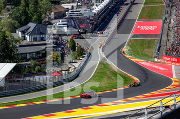 2022-08-28 - 55 SAINZ Carlos (spa), Scuderia Ferrari F1-75, action with safety car, during the Formula 1 Rolex Belgian Grand Prix 2022, 14th round of the 2022 FIA Formula One World Championship from August 26 to 28, 2022 on the Circuit de Spa-Francorchamps, in Francorchamps, Belgium - F1 - BELGIAN GRAND PRIX 2022 - RACE - FORMULA 1 - MOTORS