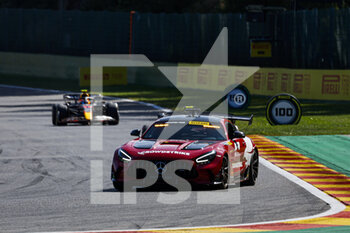 2022-08-28 - Safety Car during the Formula 1 Rolex Belgian Grand Prix 2022, 14th round of the 2022 FIA Formula One World Championship from August 26 to 28, 2022 on the Circuit de Spa-Francorchamps, in Francorchamps, Belgium - F1 - BELGIAN GRAND PRIX 2022 - RACE - FORMULA 1 - MOTORS