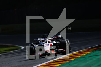 2022-08-28 - 20 MAGNUSSEN Kevin (den), Haas F1 Team VF-22 Ferrari, action during the Formula 1 Rolex Belgian Grand Prix 2022, 14th round of the 2022 FIA Formula One World Championship from August 26 to 28, 2022 on the Circuit de Spa-Francorchamps, in Francorchamps, Belgium - F1 - BELGIAN GRAND PRIX 2022 - RACE - FORMULA 1 - MOTORS