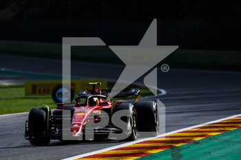 2022-08-28 - 55 SAINZ Carlos (spa), Scuderia Ferrari F1-75, action during the Formula 1 Rolex Belgian Grand Prix 2022, 14th round of the 2022 FIA Formula One World Championship from August 26 to 28, 2022 on the Circuit de Spa-Francorchamps, in Francorchamps, Belgium - F1 - BELGIAN GRAND PRIX 2022 - RACE - FORMULA 1 - MOTORS