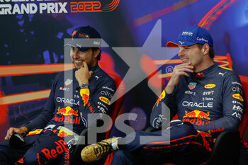 2022-08-28 - VERSTAPPEN Max (ned), Red Bull Racing RB18, PEREZ Sergio (mex), Red Bull Racing RB18, portrait, press conference during the Formula 1 Rolex Belgian Grand Prix 2022, 14th round of the 2022 FIA Formula One World Championship from August 26 to 28, 2022 on the Circuit de Spa-Francorchamps, in Francorchamps, Belgium - F1 - BELGIAN GRAND PRIX 2022 - RACE - FORMULA 1 - MOTORS