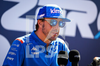 2022-09-01 - ALONSO Fernando (spa), Alpine F1 Team A522, portrait during the Formula 1 Heineken Dutch Grand Prix 2022, 15th round of the 2022 FIA Formula One World Championship from September 2 to 4, 2022 on the Zandvoort Circuit, in Netherlands, Belgium - F1 - DUTCH GRAND PRIX 2022 - FORMULA 1 - MOTORS