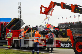 2022-09-02 - 01 VERSTAPPEN Max (nld), Red Bull Racing RB18, gearbox problem during FP1 during the Formula 1 Heineken Dutch Grand Prix 2022, 15th round of the 2022 FIA Formula One World Championship from September 2 to 4, 2022 on the Zandvoort Circuit, in Netherlands, Belgium - F1 - DUTCH GRAND PRIX 2022 - FORMULA 1 - MOTORS