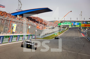 2022-09-02 - 10 GASLY Pierre (fra), Scuderia AlphaTauri AT03, action during the Formula 1 Heineken Dutch Grand Prix 2022, 15th round of the 2022 FIA Formula One World Championship from September 2 to 4, 2022 on the Zandvoort Circuit, in Netherlands, Belgium - F1 - DUTCH GRAND PRIX 2022 - FORMULA 1 - MOTORS