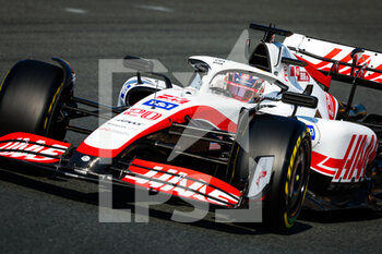 2022-09-02 - 20 MAGNUSSEN Kevin (den), Haas F1 Team VF-22 Ferrari, action during the Formula 1 Heineken Dutch Grand Prix 2022, 15th round of the 2022 FIA Formula One World Championship from September 2 to 4, 2022 on the Zandvoort Circuit, in Netherlands, Belgium - F1 - DUTCH GRAND PRIX 2022 - FORMULA 1 - MOTORS