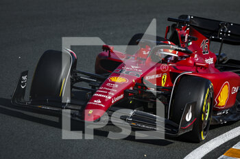2022-09-02 - 16 LECLERC Charles (mco), Scuderia Ferrari F1-75, action during the Formula 1 Heineken Dutch Grand Prix 2022, 15th round of the 2022 FIA Formula One World Championship from September 2 to 4, 2022 on the Zandvoort Circuit, in Netherlands, Belgium - F1 - DUTCH GRAND PRIX 2022 - FORMULA 1 - MOTORS